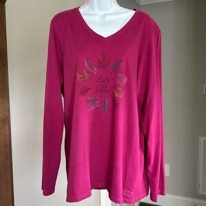Life is Good, Women’s Classic Fit XL Vee Neck T-Shirt.  XL Hot Pink.